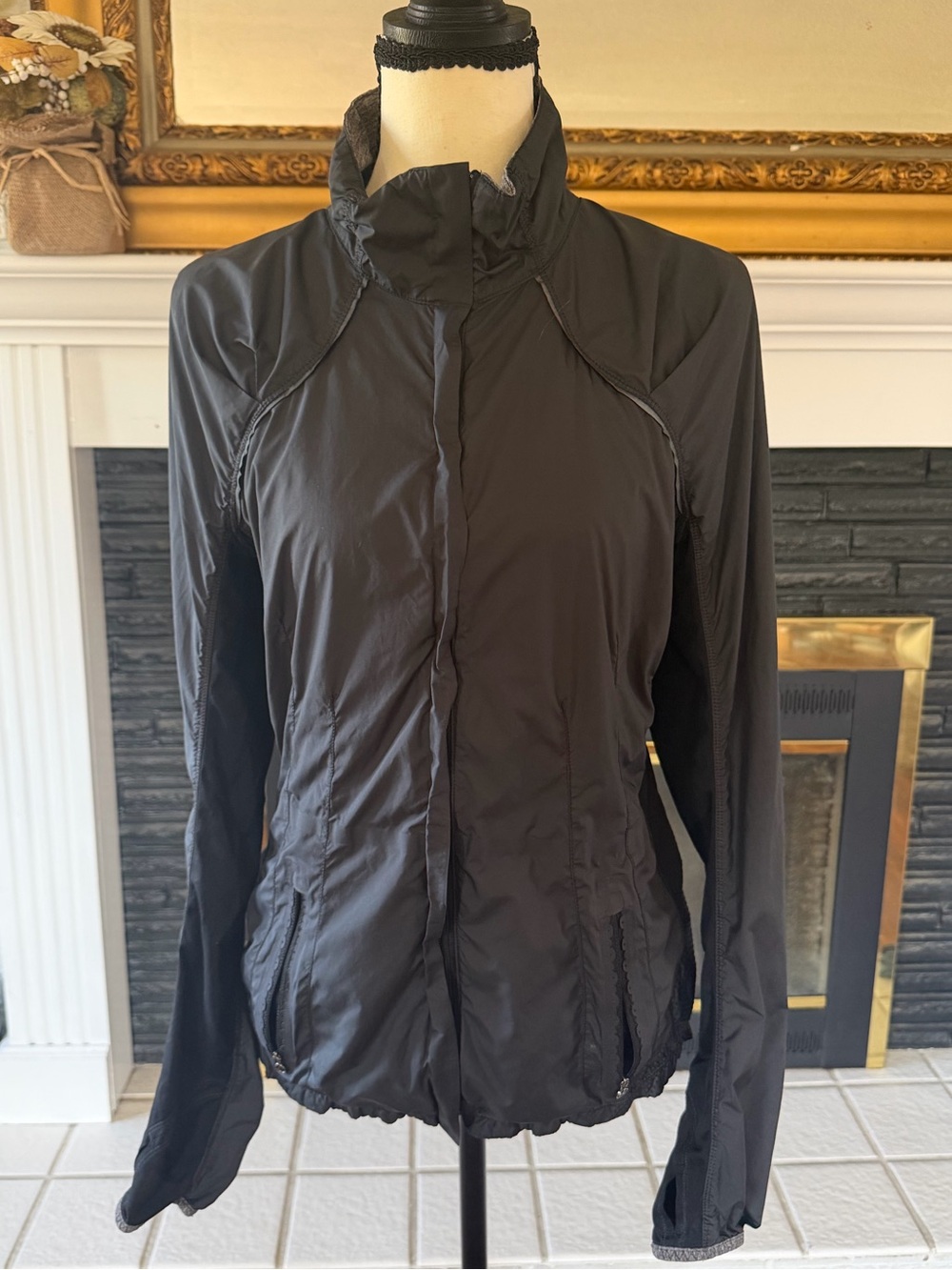 lululemon athletica Black Lightweight Running Jacket